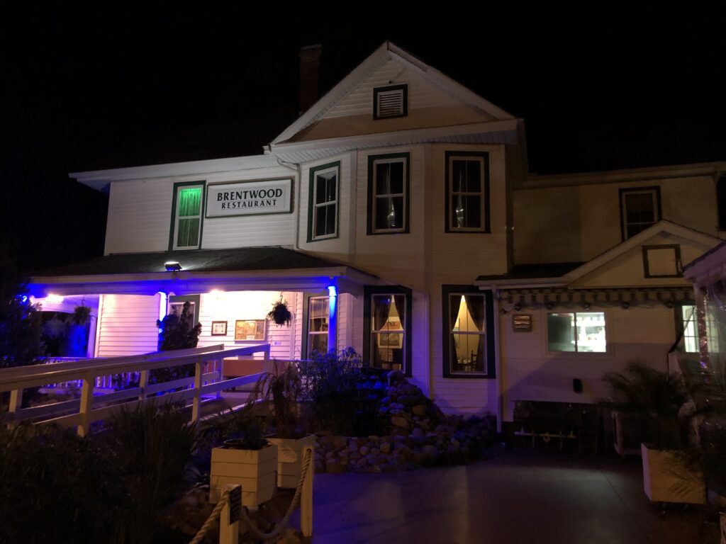 The Brentwood Restaurant & Wine Bistro