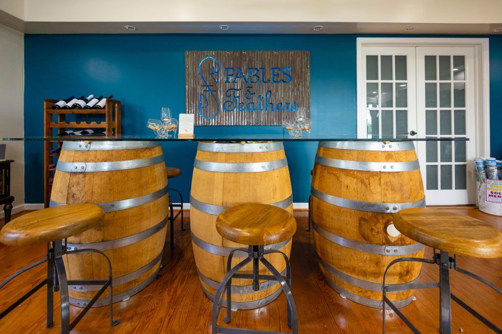 fables-and-feathers-winery-050