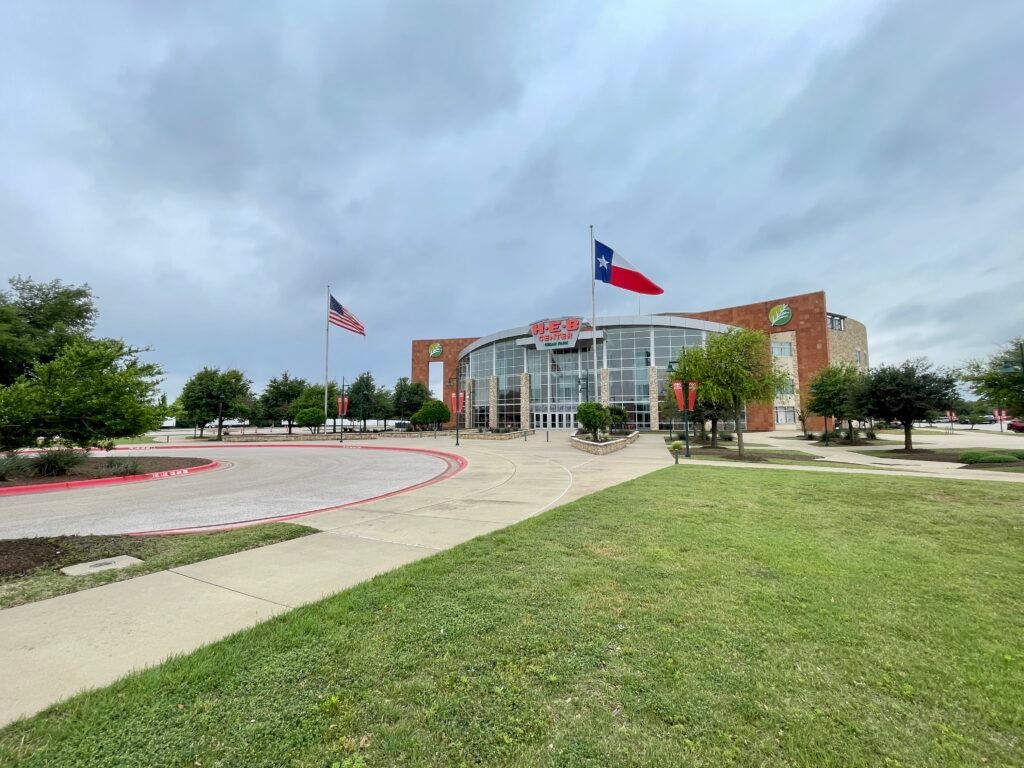 h-e-b-center-at-cedar-park-004