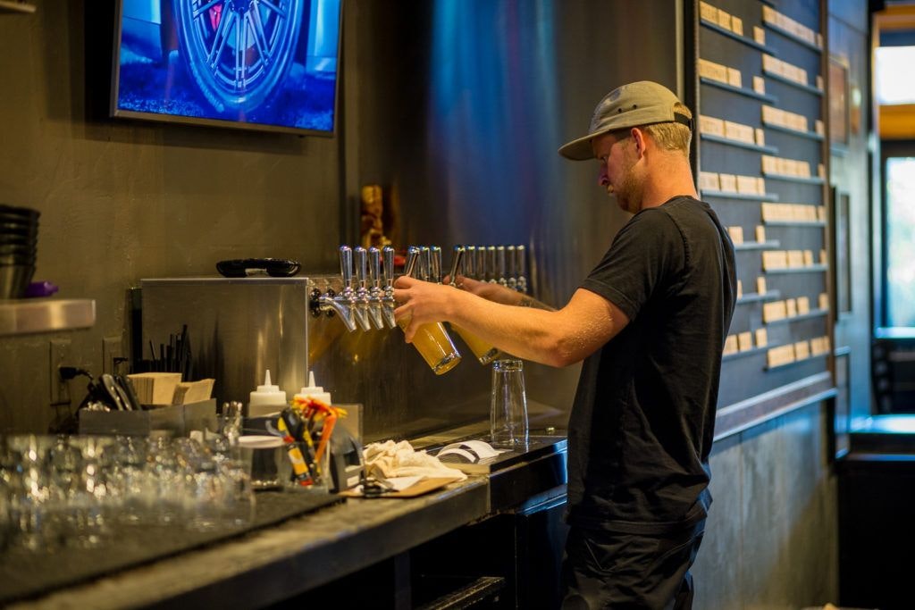 sunriver-brewing-co-sunriver-pub-033