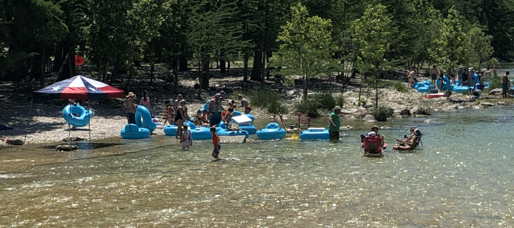 andy-s-on-river-road-001