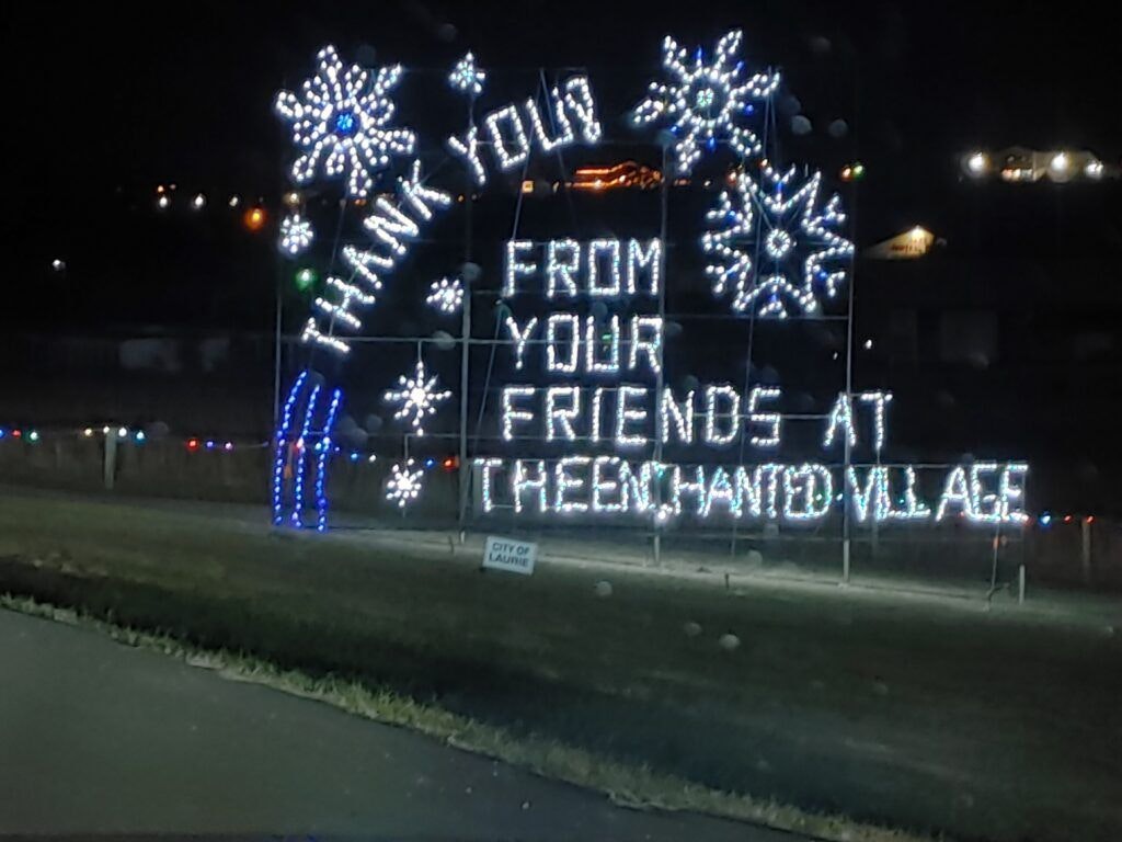 enchanted-village-of-lights-001