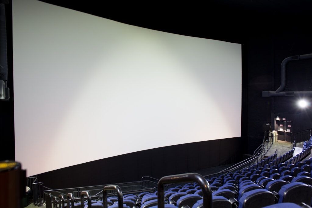 yellowstone-giant-screen-theatre-002