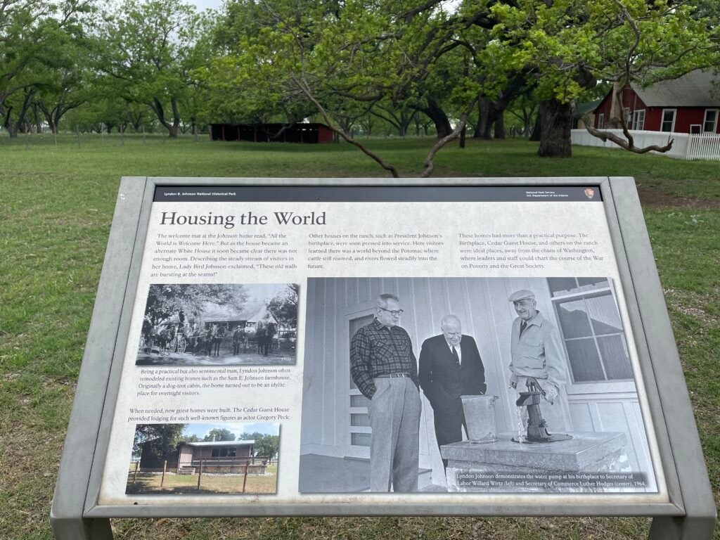 lyndon-b-johnson-national-historical-park-visitor-center-and-park-headquarters-009