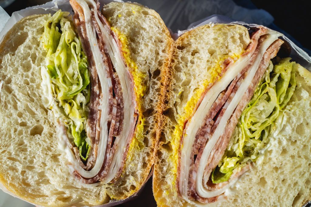 hole-in-the-wall-great-sandwiches-002