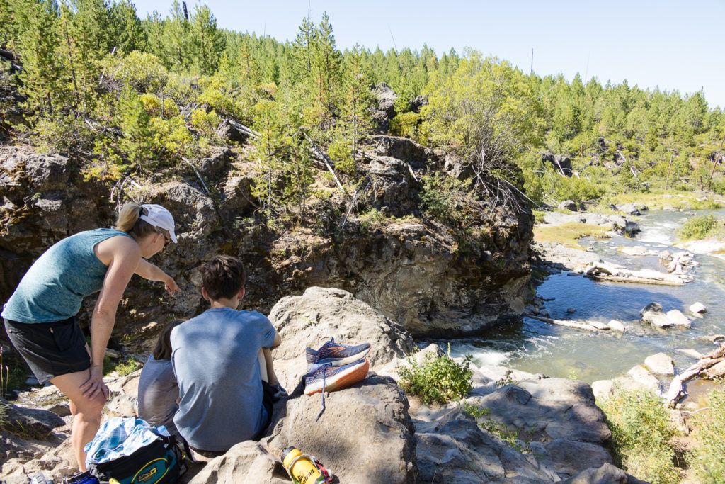 natural-water-slides-hike-and-paulina-plunge-tour-020