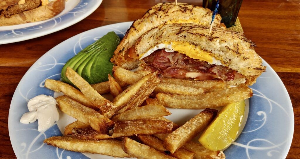 los-suenos-marina-village-002