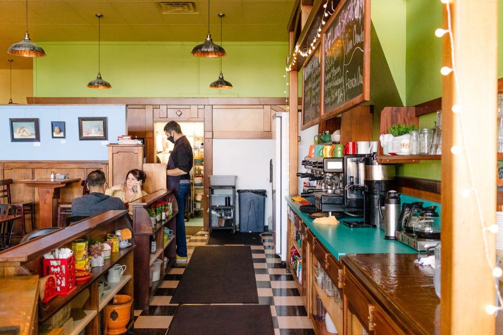 the-big-blue-cafe-022