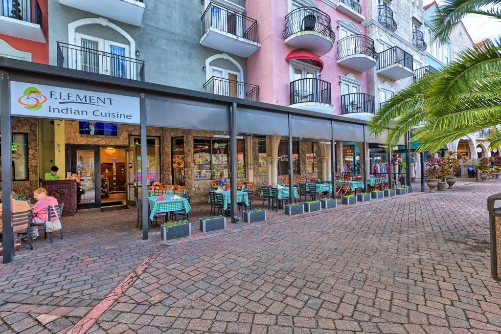 day-trip-to-european-village-007