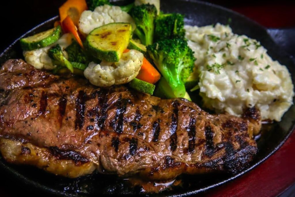 delicias-restaurante-y-cafeteria-002