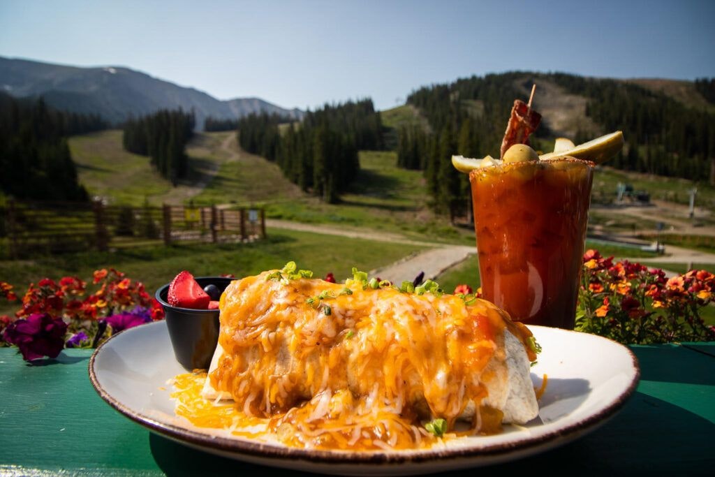 6th-alley-bar-and-grill-002