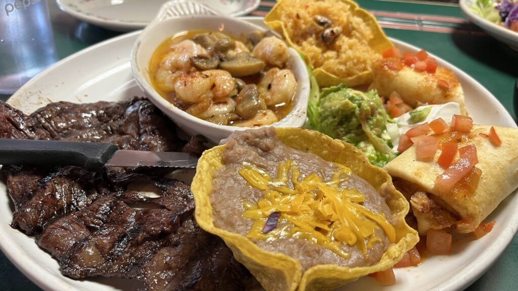 corona-village-mexican-restaurant-004