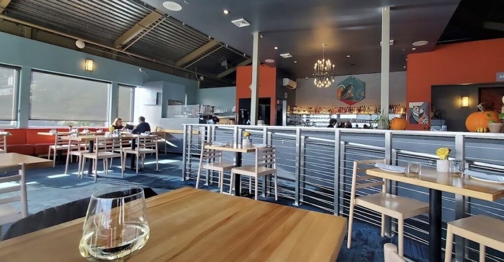 local-ocean-seafoods-001