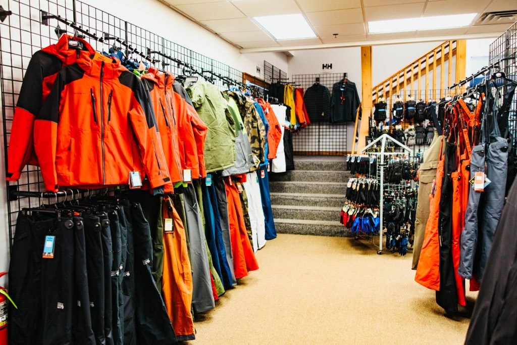 the-ski-barn-and-snow-creek-mountain-sports-001