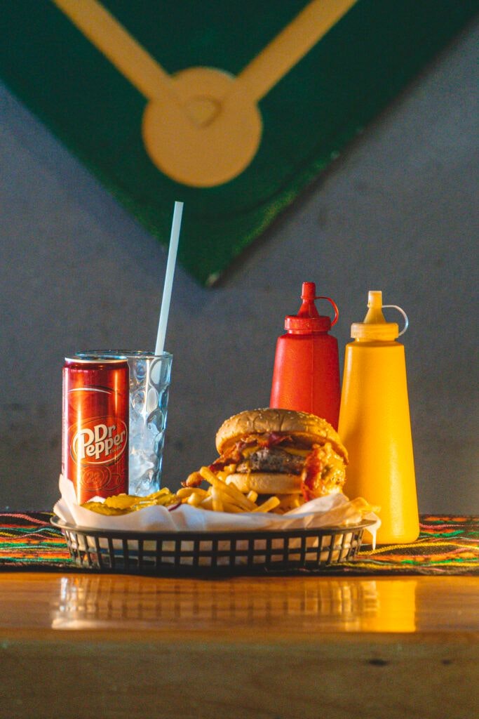 bryan-s-sports-bar-002