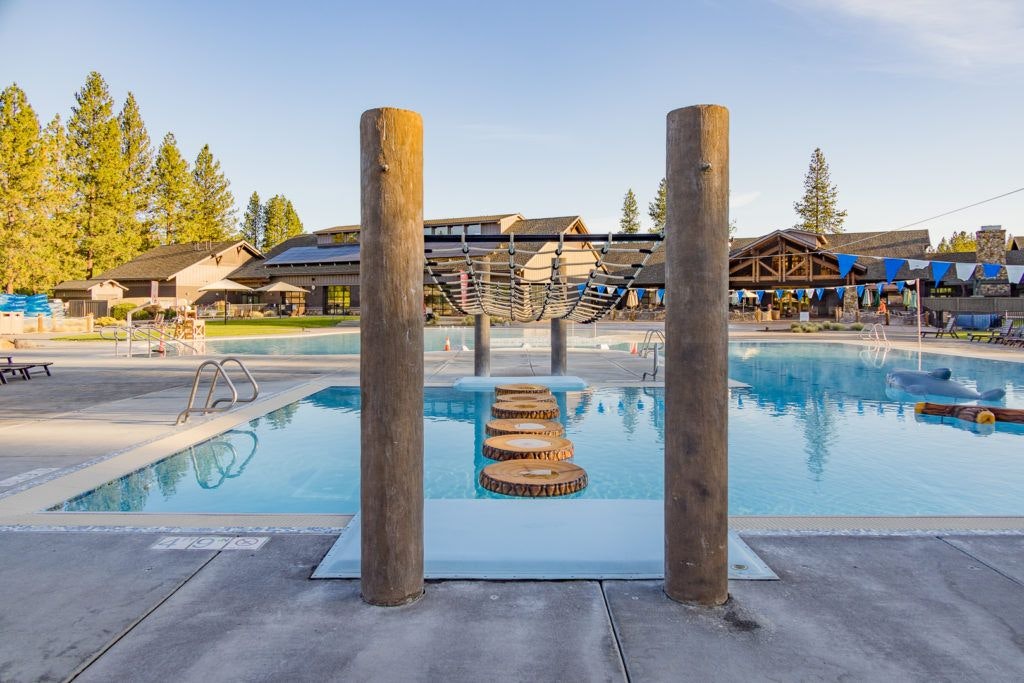 sharc-sunriver-homeowners-aquatic-and-recreation-center-027
