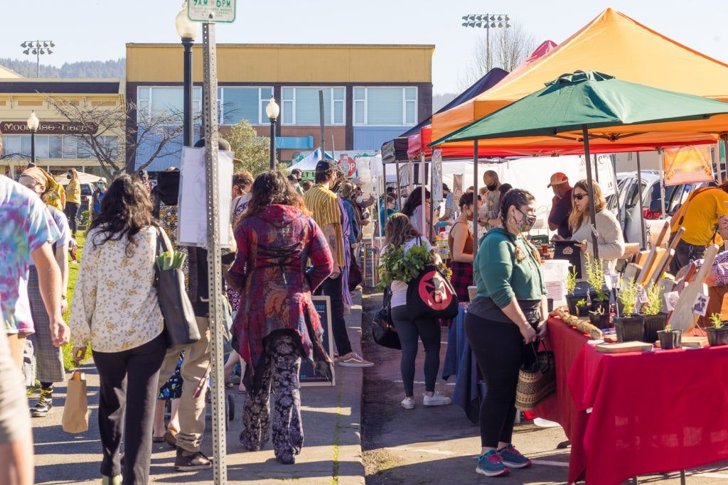 arcata-plaza-farmer-s-market-001