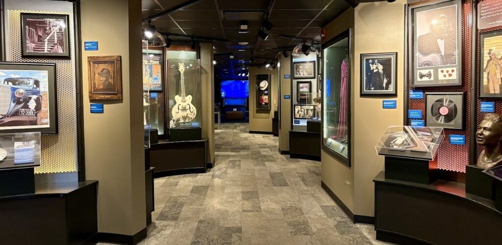 blues-hall-of-fame-museum-003