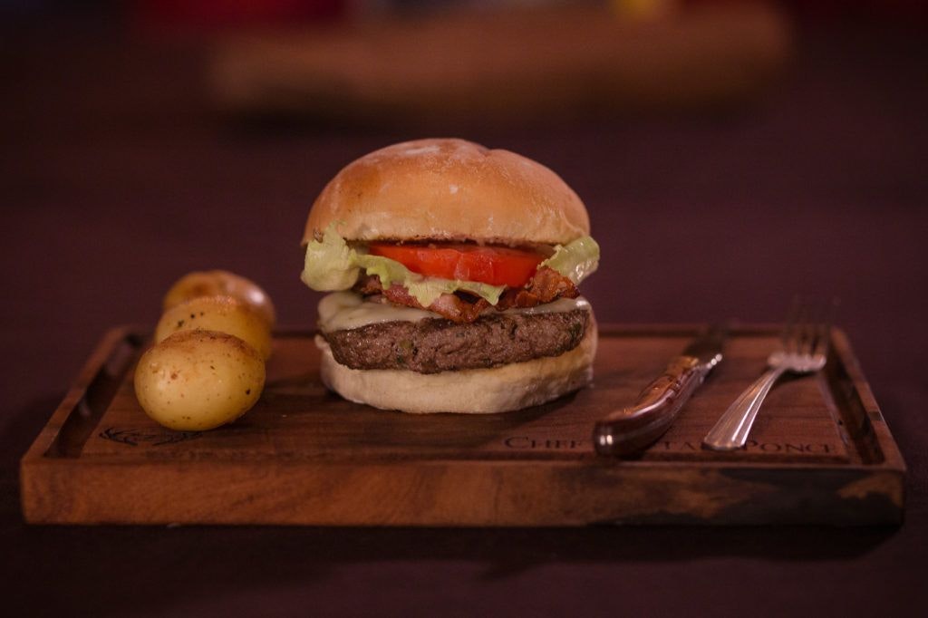 alaburgerconelchef-002