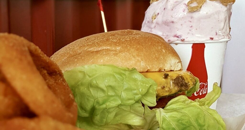 granny-s-drive-in-004