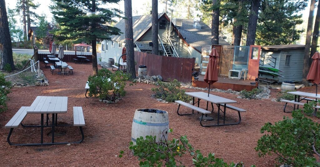 old-post-office-cafe-001