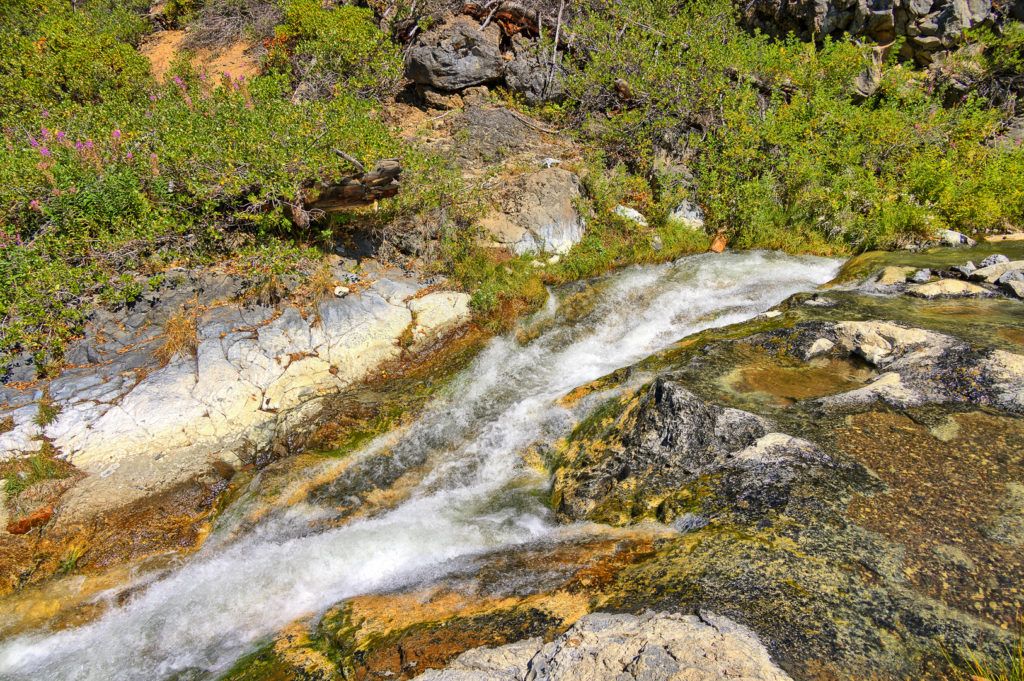 natural-water-slides-hike-and-paulina-plunge-tour-023