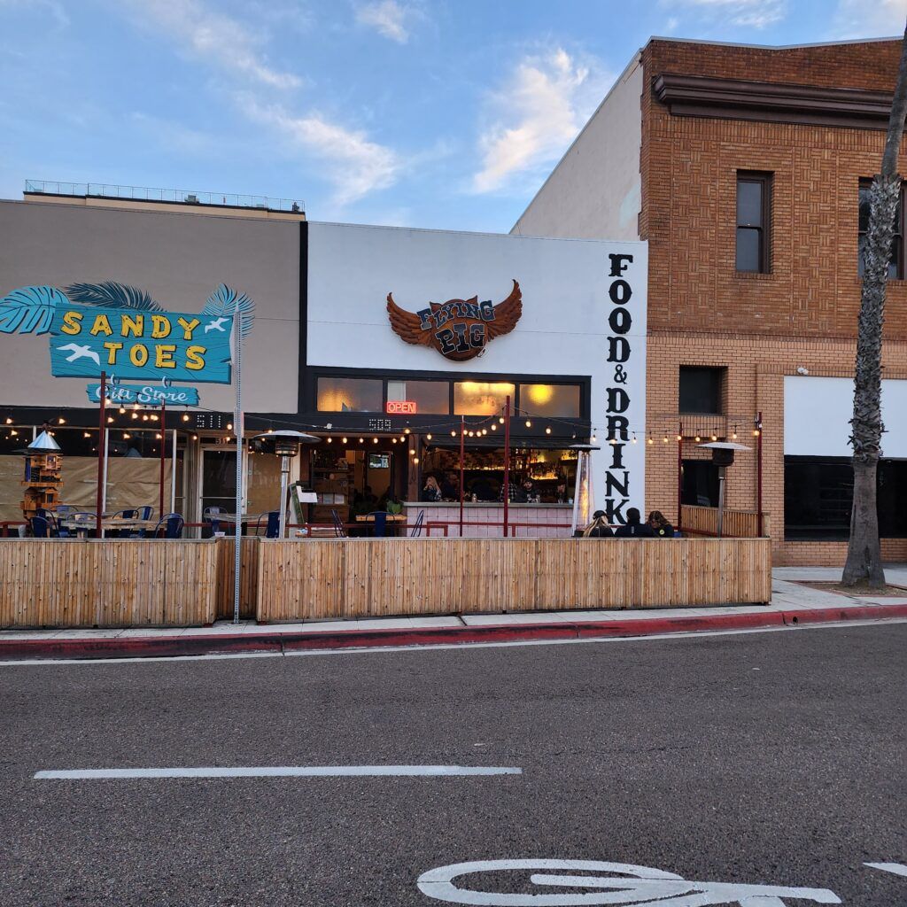 Flying Pig Pub & Kitchen