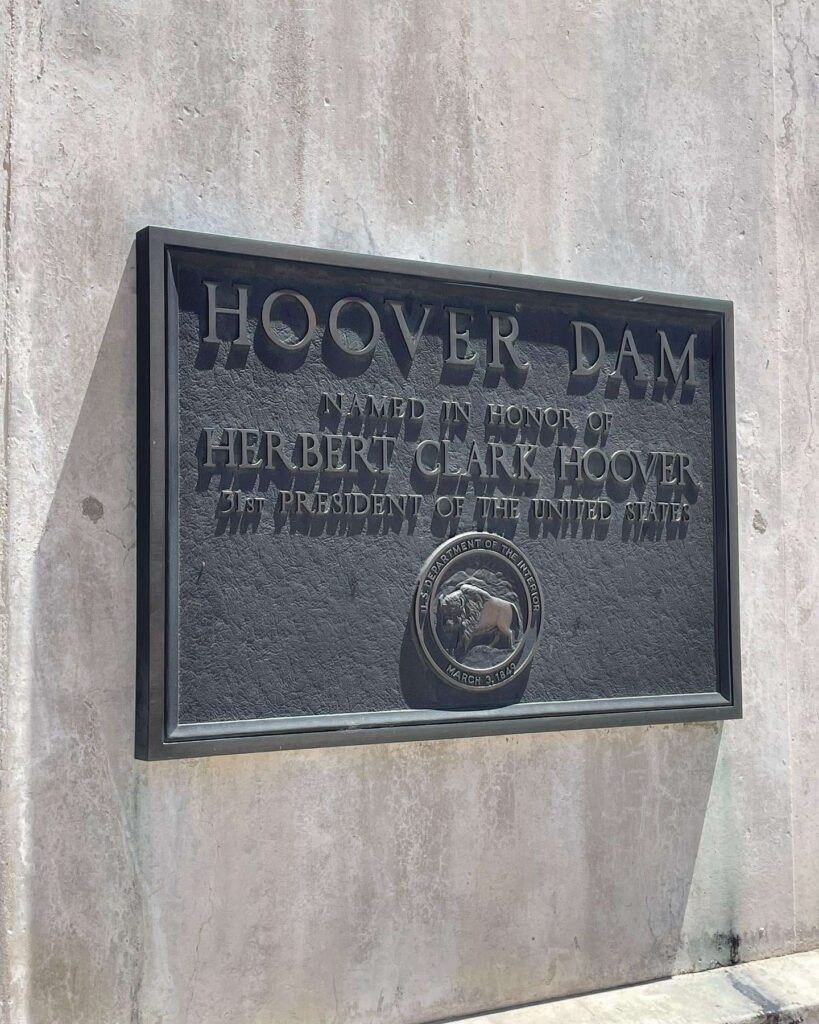 hoover-dam-visitor-center-002