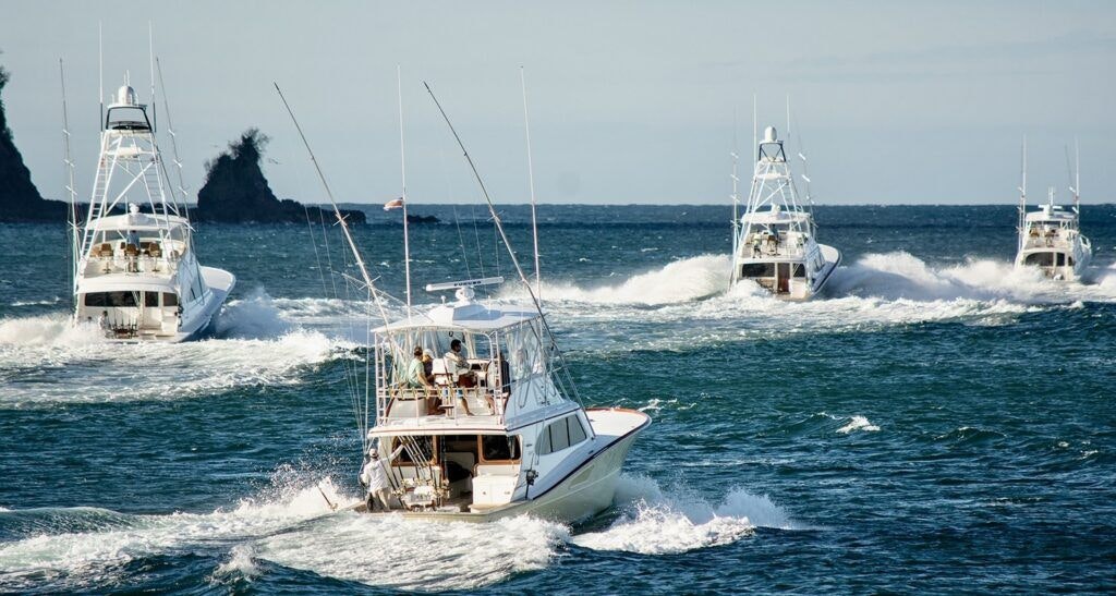 signature-triple-crown-002