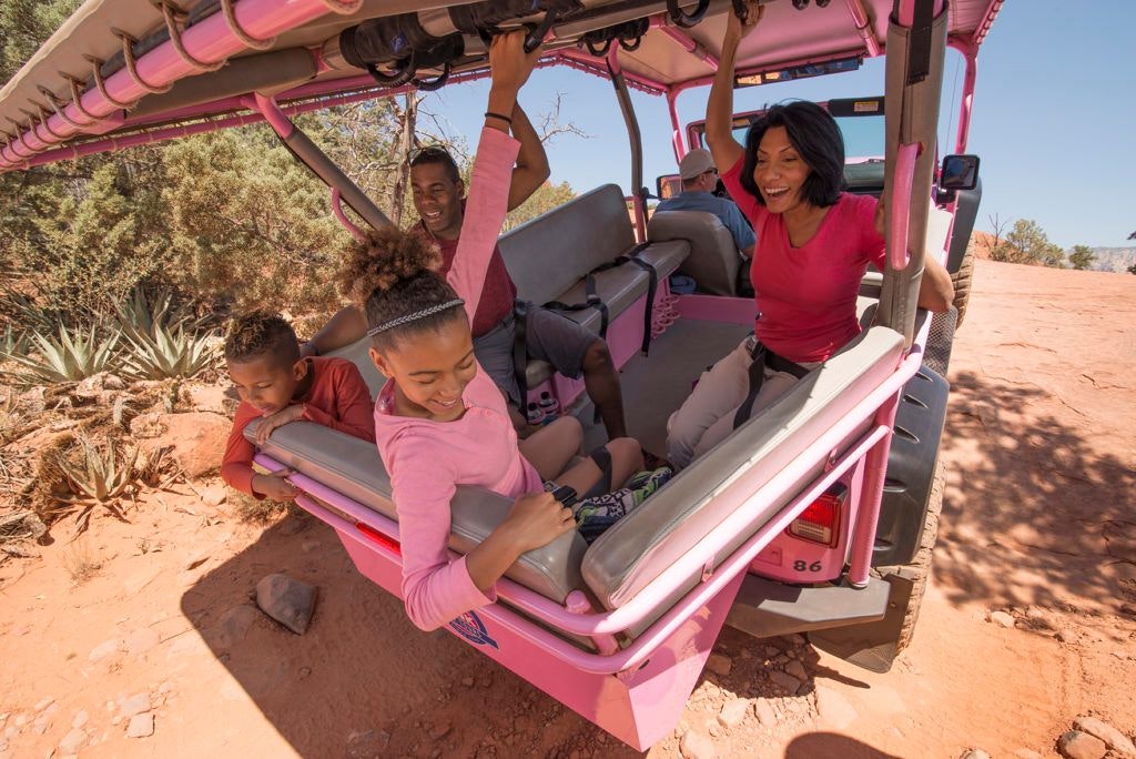 pink-jeep-tours-003