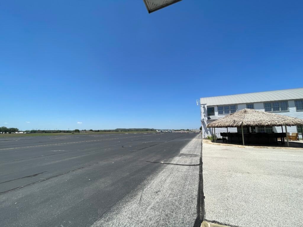 the-airport-diner-010