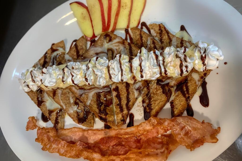 delicias-restaurante-y-cafeteria-006