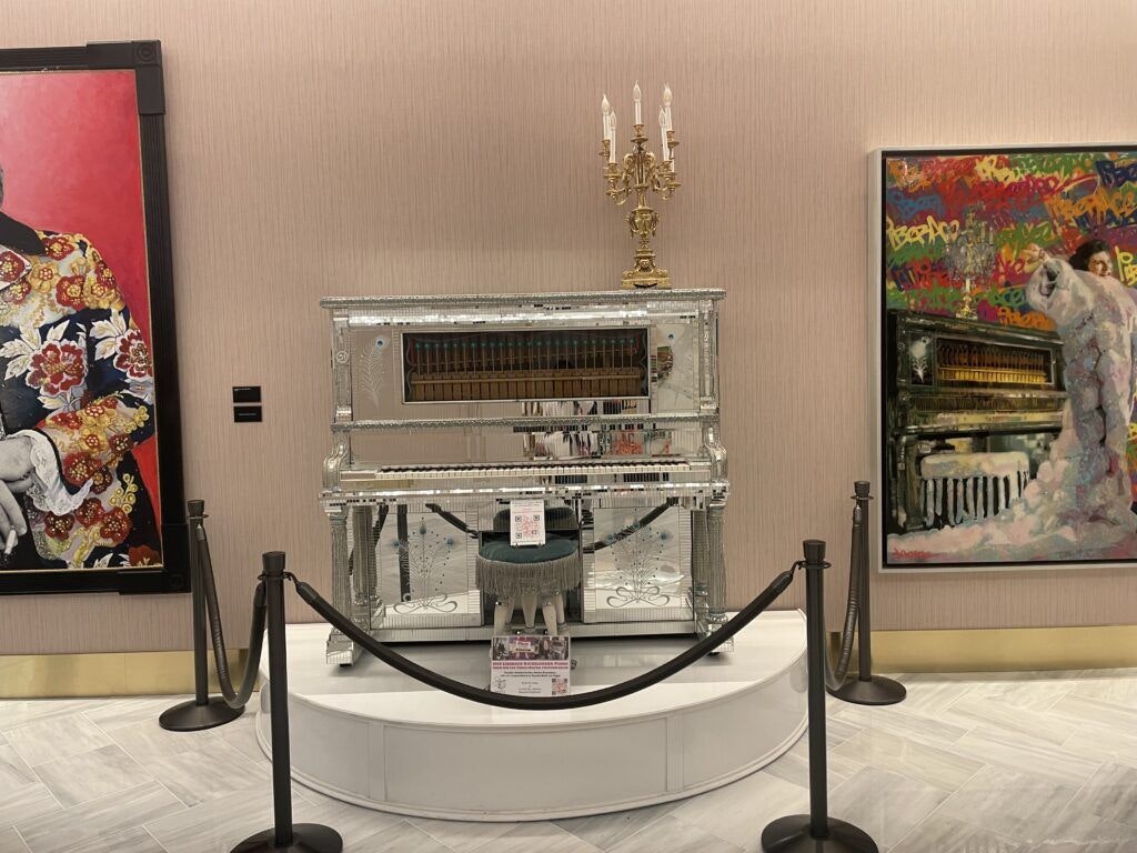 mystere-by-cirque-du-soleil-001