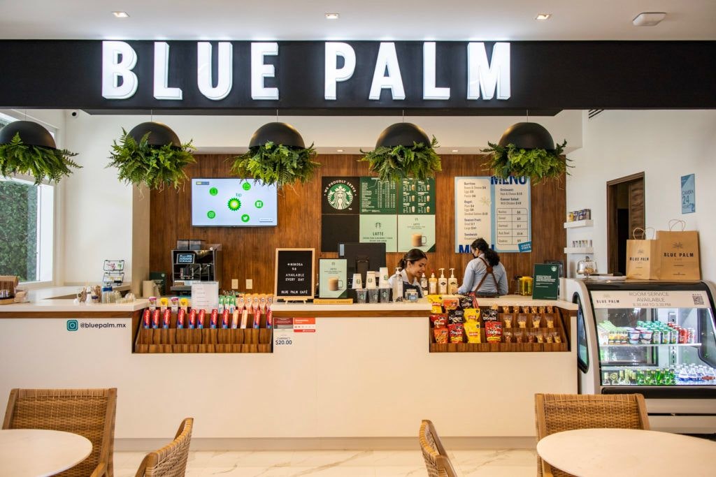 blue-palm-cafe-encantame-towers-012