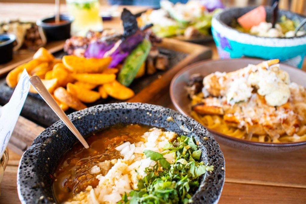 santo-coyote-ocean-cantina-encantame-towers-003