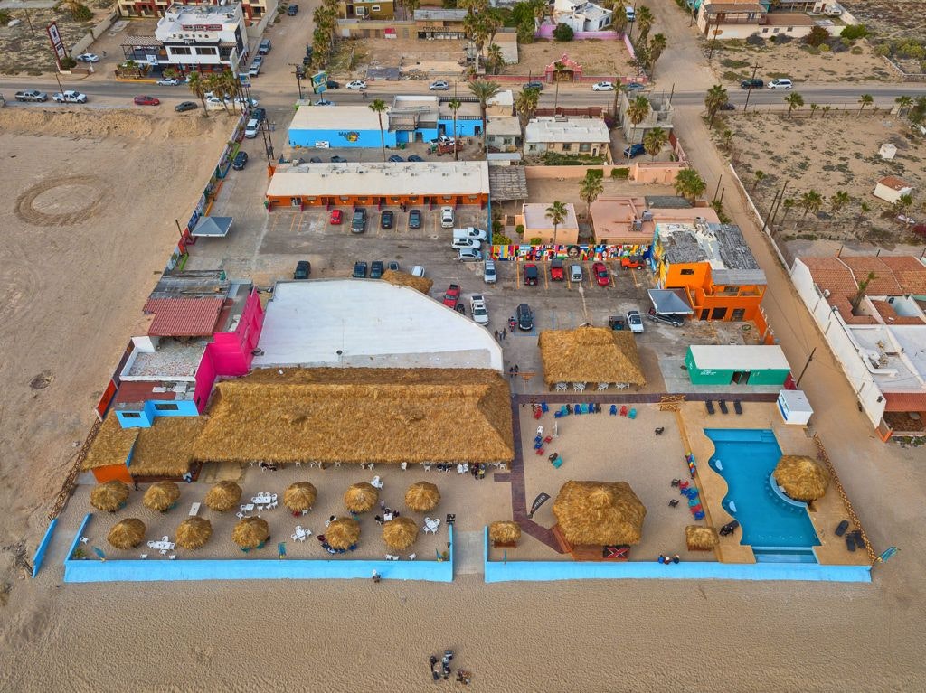 manny-s-beach-club-022