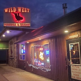 Wild West Pizzeria & Saloon