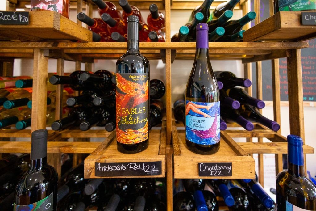 fables-and-feathers-winery-047