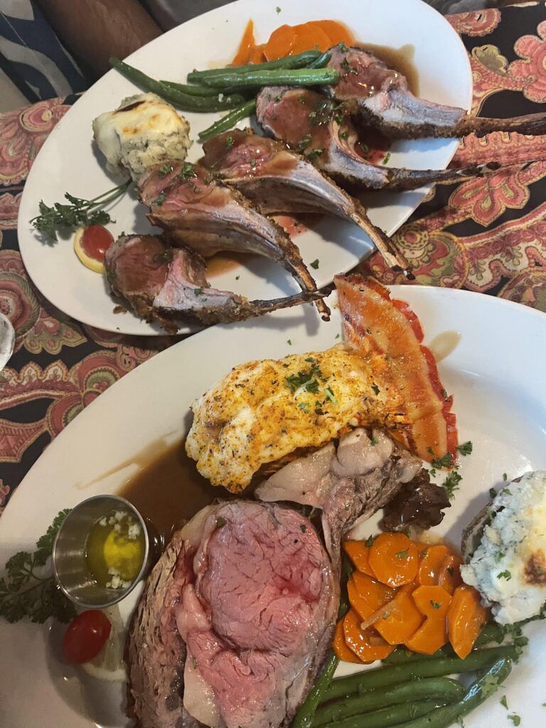 The S&S Café' & Wine Bar