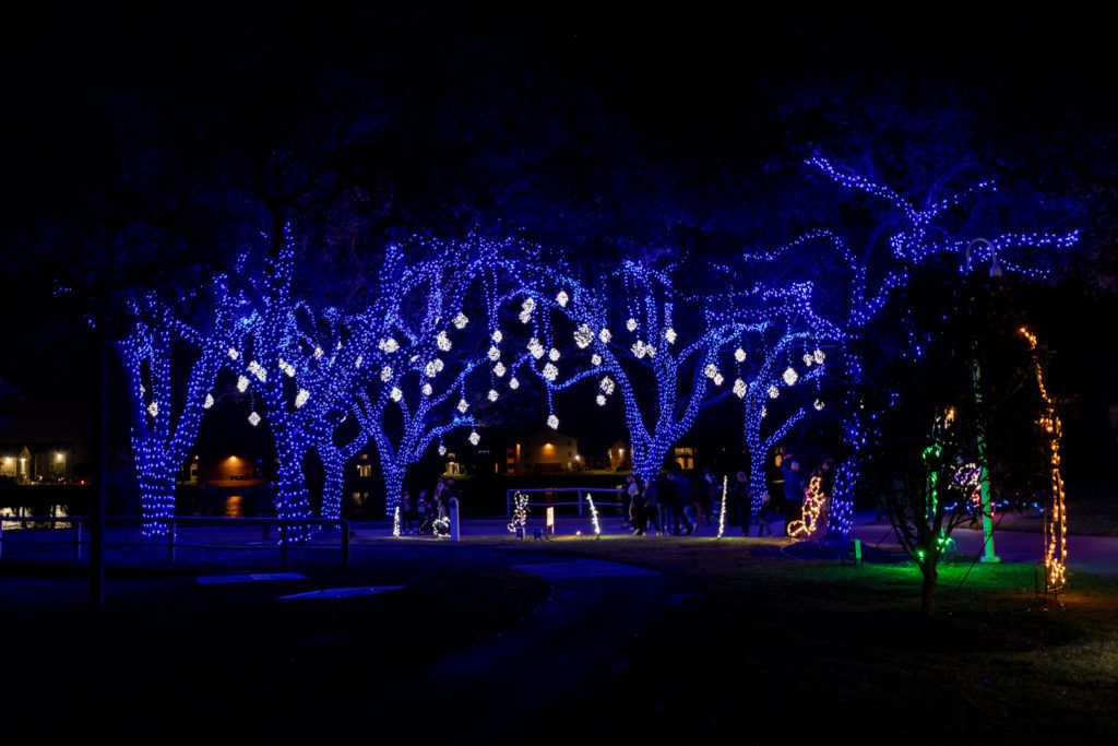 holiday-in-the-gardens-008