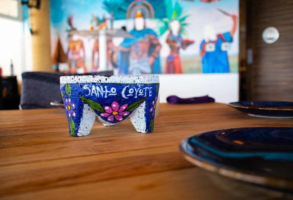 santo-coyote-ocean-cantina-encantame-towers-009