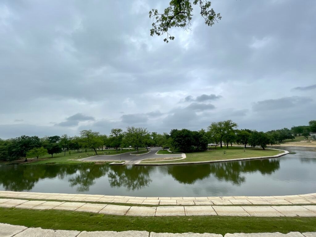 lakeside-pavilion-009