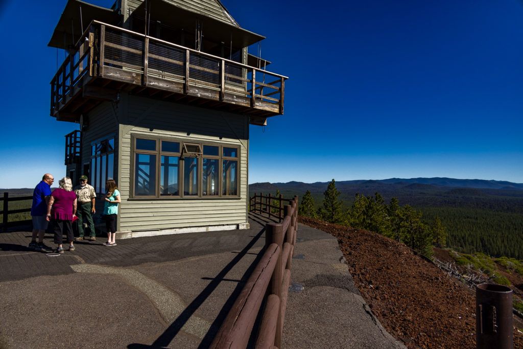 lava-butte-and-lands-visitor-center-037