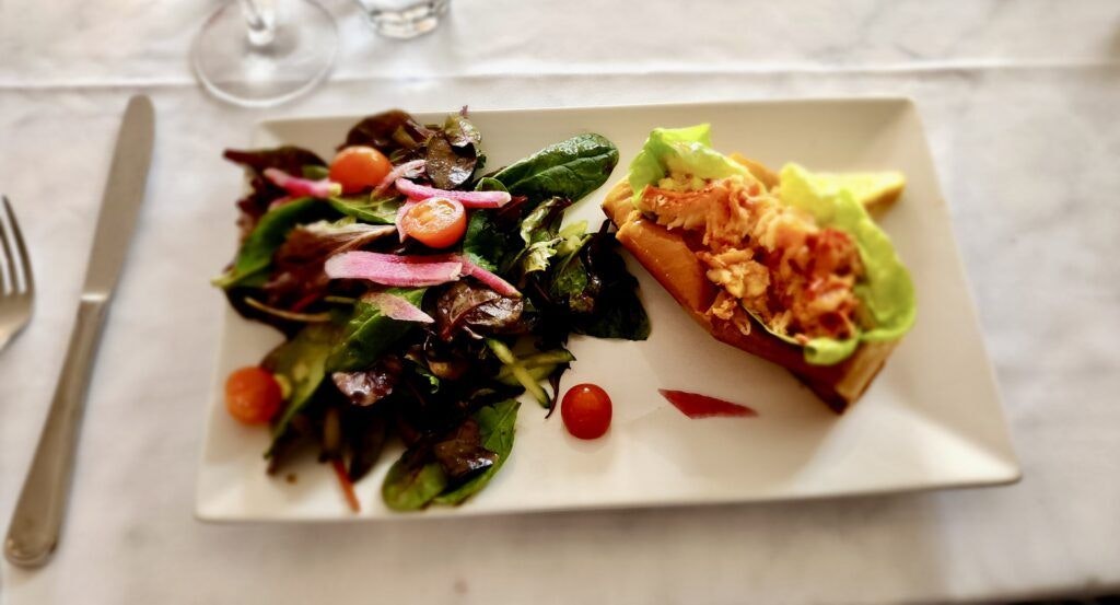 blue-moon-over-avila-004