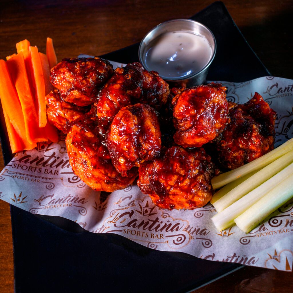 La Cantina Sports Bar