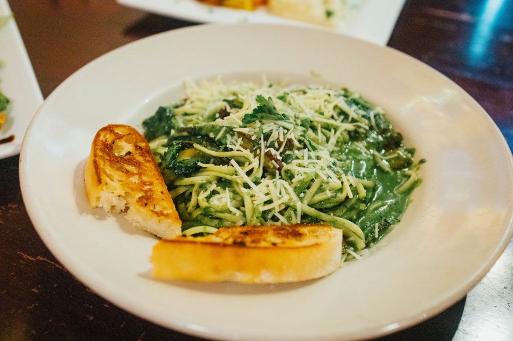 the-golden-goose-american-grill-013