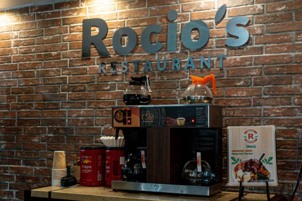 rocio-s-restaurant-001