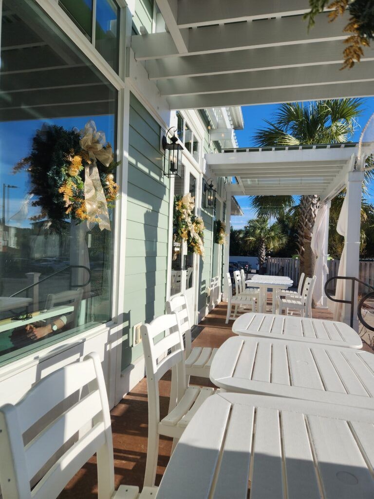 croissants-bistro-and-bakery-003