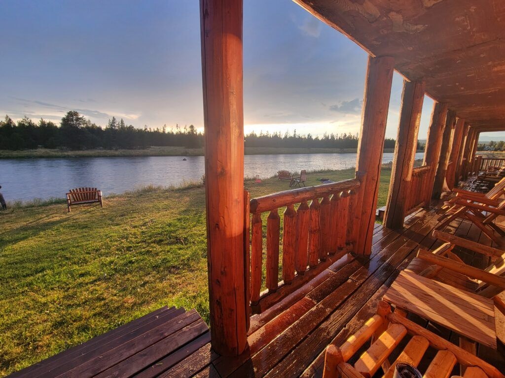 angler-s-lodge-and-riverfront-restaurant-004