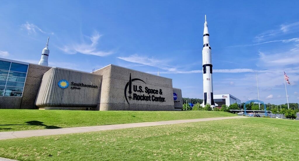 us-space-and-rocket-center-001